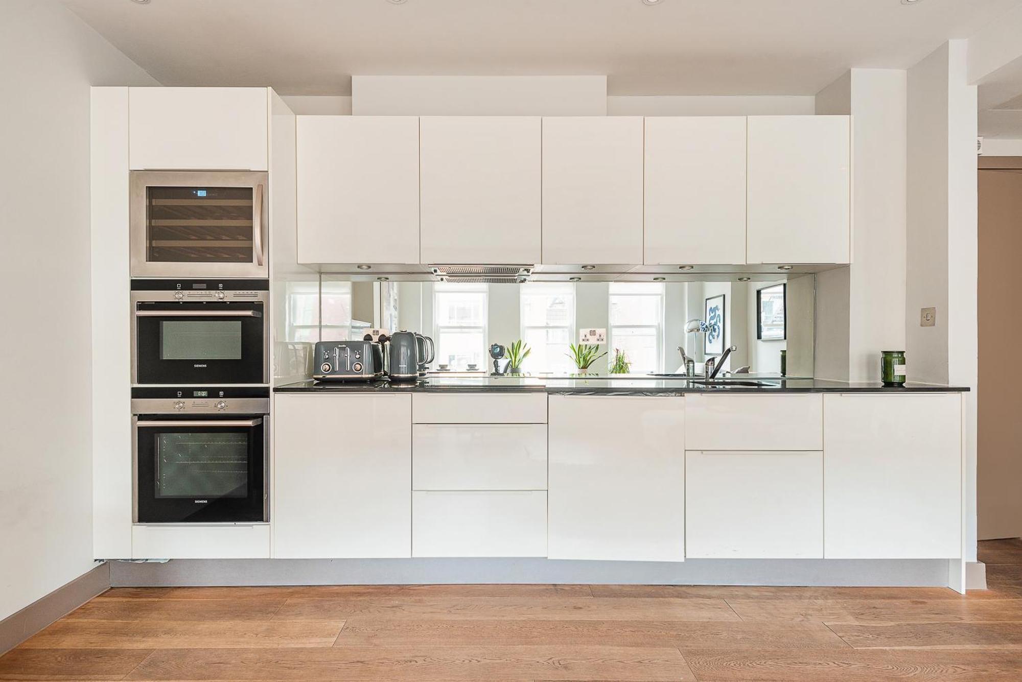 Arcore Premium Apartments: Mayfair London Exterior photo
